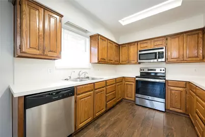 313 Pear Tree Place, Denton, TX 76207 - Photo 9