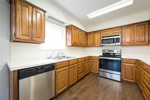 313 Pear Tree Pl, Denton, TX 76207 - Photo 9