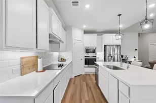 215 Frio Dr, Waxahachie, TX 75165 - Photo 17