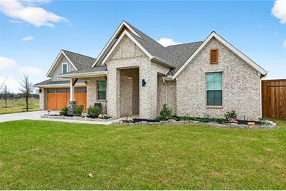 215 Frio Drive, Waxahachie, TX 75165 - Photo 3