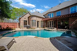 815 Cambridge Manor Ln, Coppell, TX 75019 - Photo 3