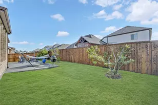 1404 Buttercup Ave, Aubrey, TX 76227 - Photo 37