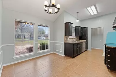 605 Dakota Drive, Joshua, TX 76058 - Photo 9