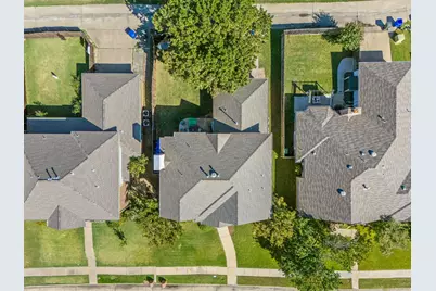 2115 Alto Avenue, Carrollton, TX 75007 - Photo 25