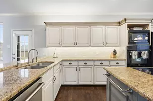 2115 Alto Ave, Carrollton, TX 75007 - Photo 9