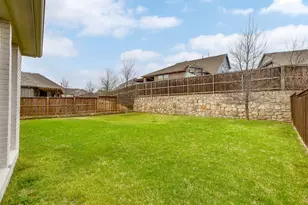 1800 Shade Tree St, Fort Worth, TX 76008 - Photo 37