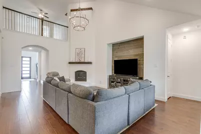 1800 Shade Tree Street, Fort Worth, TX 76008 - Photo 5