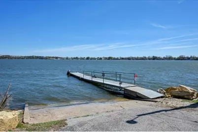 1011 Hidden Cove Trail, Granbury, TX 76049 - Photo 13
