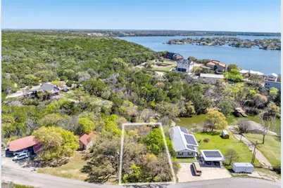 1011 Hidden Cove Trail, Granbury, TX 76049 - Photo 5
