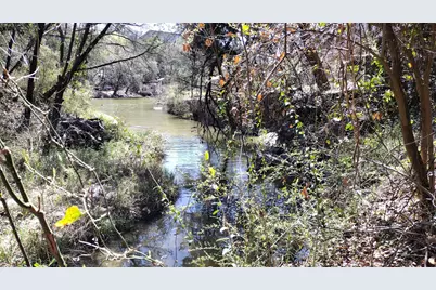 1011 Hidden Cove Trail, Granbury, TX 76049 - Photo 3