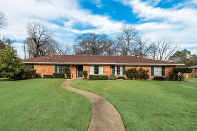 1821 Dartmouth Lane, Corsicana, TX 75110 - Photo 1