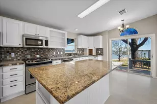 412 SE County Rd 3048C, Corsicana, TX 75109 - Photo 11