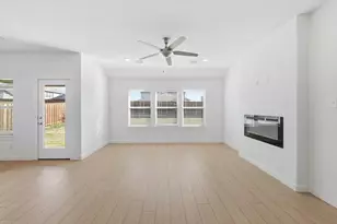 1212 Nuevo Rancho Ln, Fort Worth, TX 76052 - Photo 17