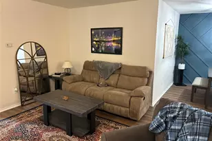 509 Crowley Rd, Arlington, TX 76012 - Photo 3