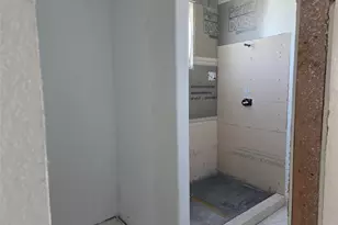 237 Barry Country Ct, Barry, TX 75102 - Photo 9