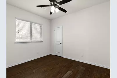 209 Emerald Creek Drive, Fort Worth, TX 76131 - Photo 13