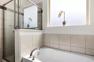 209 Emerald Creek Dr, Fort Worth, TX 76131 - Photo 11