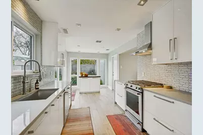 901 Raywood Circle, Plano, TX 75075 - Photo 13