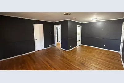 6200 Kentwood Place, Fort Worth, TX 76112 - Photo 5