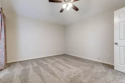 18031 Whispering Gables Lane, Dallas, TX 75287 - Photo 19