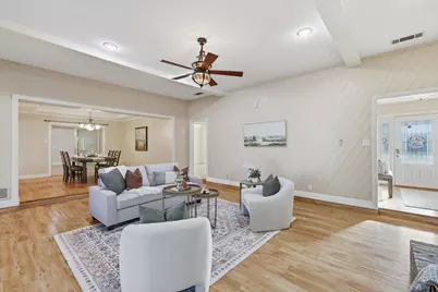 321 Oakview Drive, Double Oak, TX 75077 - Photo 7