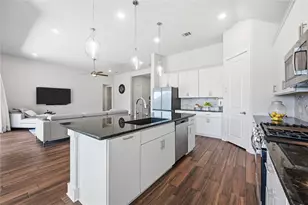 130 Laverna Ln, Hickory Creek, TX 75065 - Photo 11