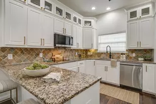 4917 Ridglea Hills Ct, Fort Worth, TX 76116 - Photo 7