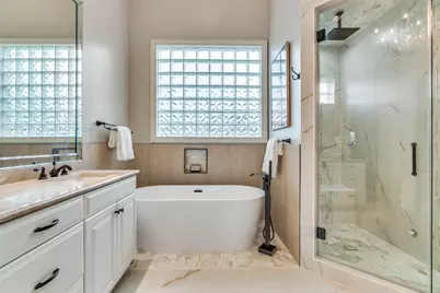 4731 N Lindhurst Avenue, Dallas, TX 75229 - Photo 29