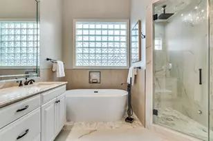 4731 N Lindhurst Ave, Dallas, TX 75229 - Photo 29