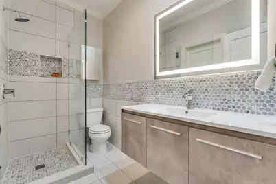 4731 N Lindhurst Avenue, Dallas, TX 75229 - Photo 33