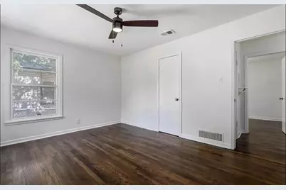 1529 E King Street, Sherman, TX 75090 - Photo 7