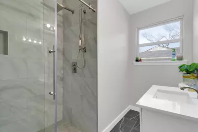 1208 Hansboro Avenue, Dallas, TX 75224 - Photo 7