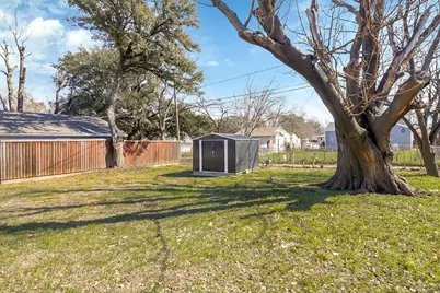 1208 Hansboro Avenue, Dallas, TX 75224 - Photo 15