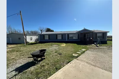831 Holiday Drive, Ponder, TX 76259 - Photo 13