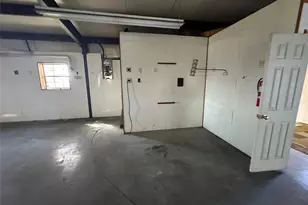 831 Holiday Dr, Ponder, TX 76259 - Photo 5