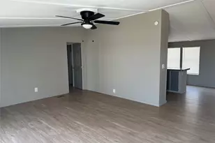 1109 Market St, Tye, TX 79563 - Photo 3