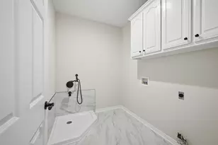 2105 W Crawford St, Denison, TX 75020 - Photo 27