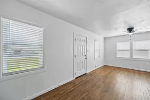 1205 Hamsted St, Fort Worth, TX 76115 - Photo 17