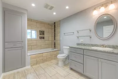 419 Sky Harbour Court, Granbury, TX 76049 - Photo 23