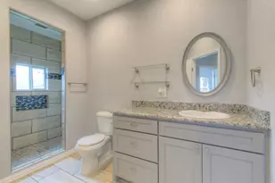 419 Sky Harbour Ct, Granbury, TX 76049 - Photo 9