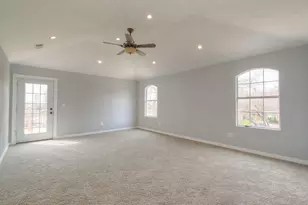 419 Sky Harbour Ct, Granbury, TX 76049 - Photo 17