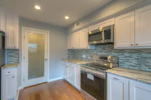 419 Sky Harbour Ct, Granbury, TX 76049 - Photo 7