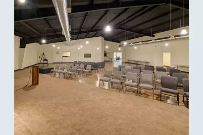 205 N Davis Street, Chico, TX 76431 - Photo 13