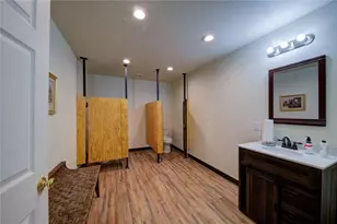 205 N Davis St, Chico, TX 76431 - Photo 17