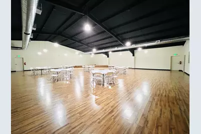 205 N Davis Street, Chico, TX 76431 - Photo 11