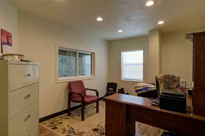 205 N Davis Street, Chico, TX 76431 - Photo 21