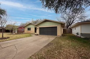 509 Robinhood Dr, Irving, TX 75061 - Photo 7