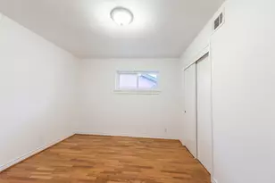 509 Robinhood Dr, Irving, TX 75061 - Photo 9