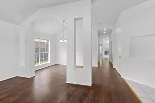 2078 Amherst Dr, Lewisville, TX 75067 - Photo 7