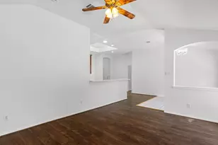 2078 Amherst Dr, Lewisville, TX 75067 - Photo 15